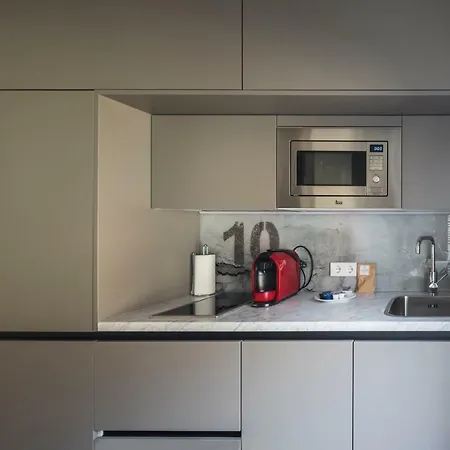 Rice Eleven Apartment Burgo